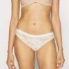 Triumph Smart Deco Brazilian- Slip - Creamy Dream